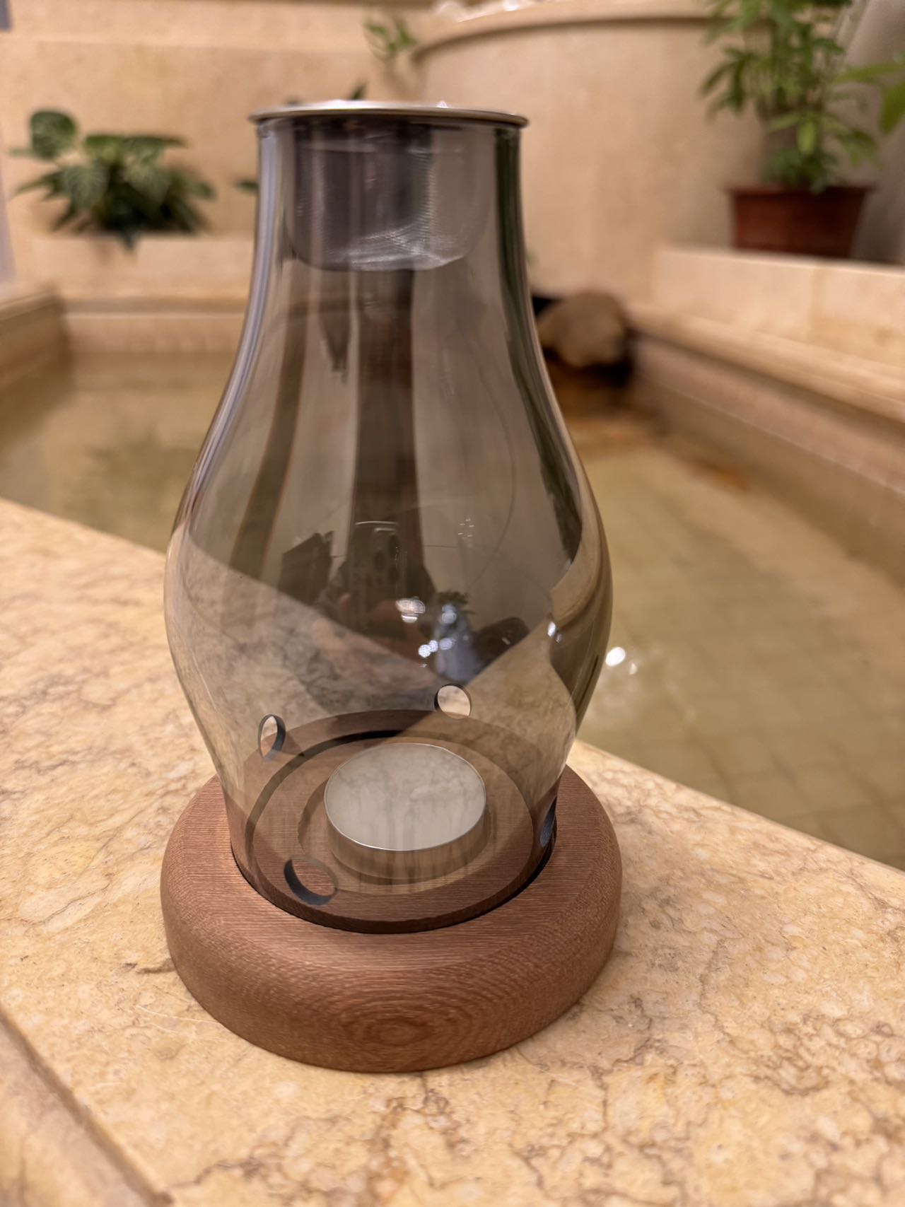 Agarwood Plus Candle Holder